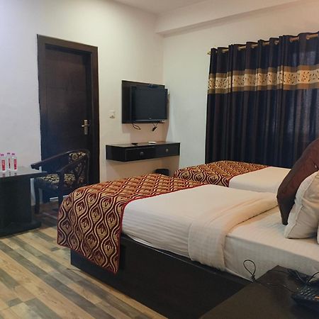 Hotel Samovar By Goyal Hotel Agra  Exterior photo