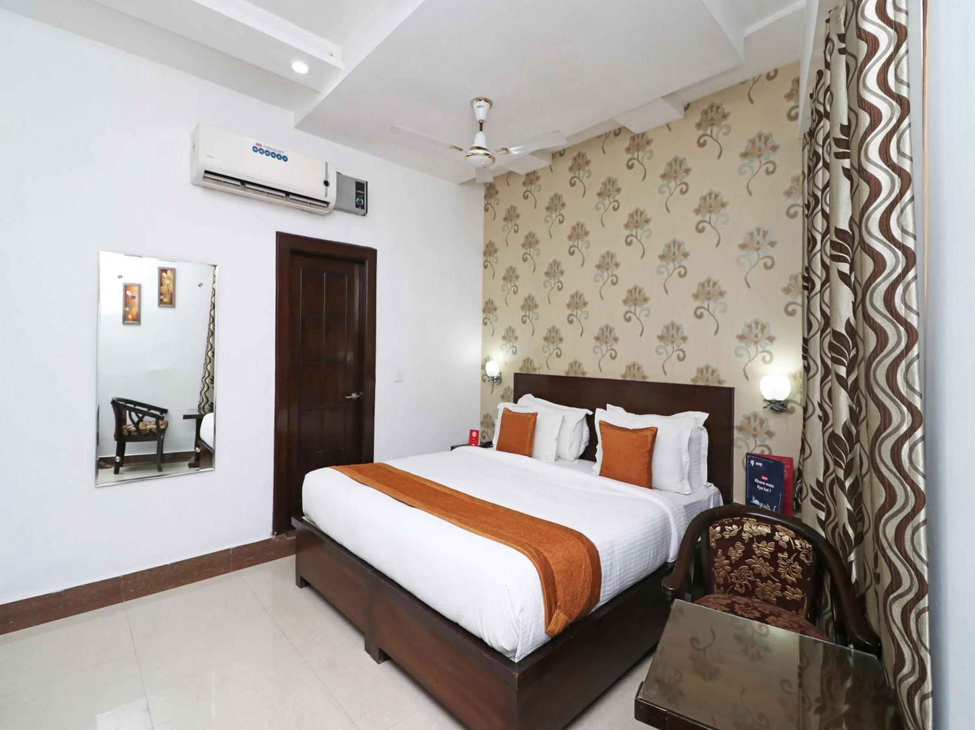 Hotel Samovar By Goyal Hotel Agra  Exterior photo