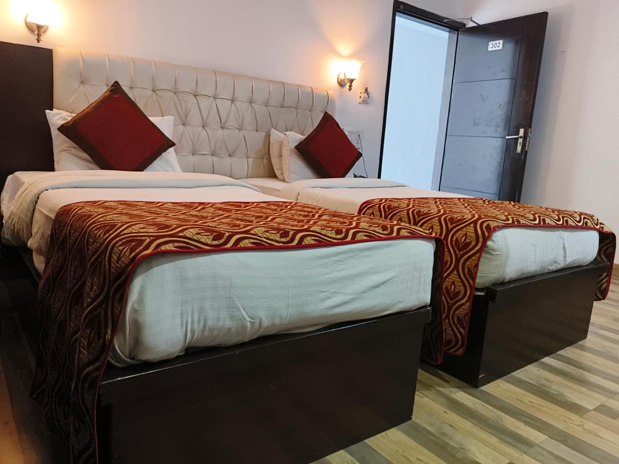Hotel Samovar By Goyal Hotel Agra  Exterior photo